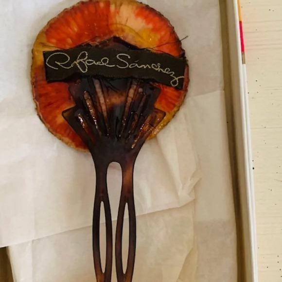 Artisan Red and Brown Hair Fork - Picture 3 of 5